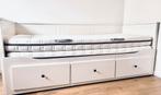BED Ikea Hemnes, Huis en Inrichting, Ophalen, Zo goed als nieuw