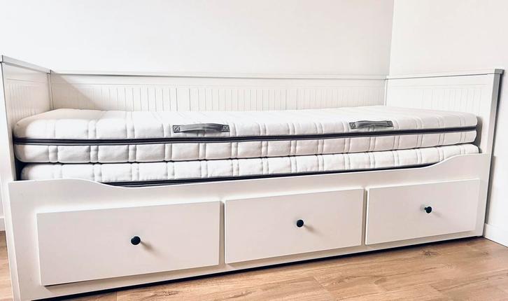 BED Ikea Hemnes, Maison & Meubles, Chambre à coucher | Lits, Comme neuf, Enlèvement