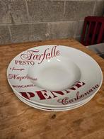 Assiettes larges, Enlèvement, Utilisé