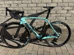 Bianchi Oltre XR3 Ultegra Di2 2020, Fietsen en Brommers, 28 inch, Carbon, Heren, Zo goed als nieuw
