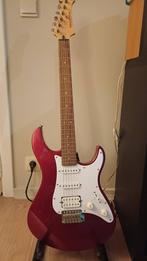 Guitare Electrique Yamaha Pacifica 012, Muziek en Instrumenten, Snaarinstrumenten | Gitaren | Elektrisch, Ophalen, Zo goed als nieuw