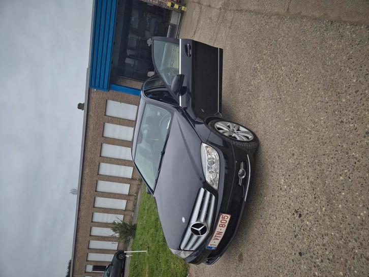 Mercedes klasse c 200cdi jaar 2010 super conditie, Auto's, Mercedes-Benz, Particulier, ABS, Centrale vergrendeling, Open dak, Diesel