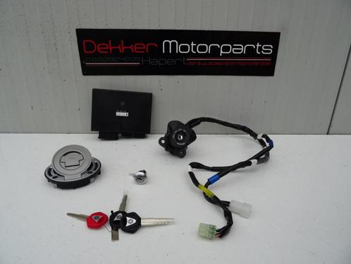 Complete Sloten set / Contact slot Yamaha YZF R1M 2020-2021, Motoren, Onderdelen | Overige, Ophalen of Verzenden