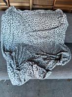 Plaid met mouwen 2/2m met zakje, Ophalen, Zo goed als nieuw