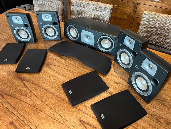 Jbl thuisbioscoop, Audio, Tv en Foto, Luidsprekerboxen, Zo goed als nieuw, Center speaker, JBL, Ophalen