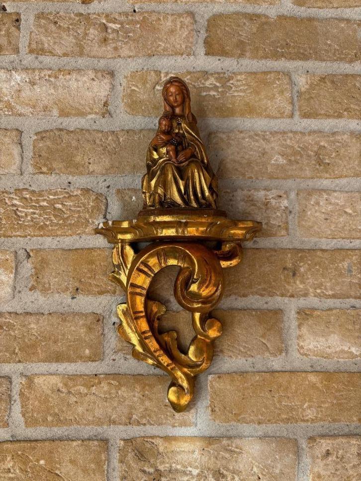 Verguld houten wandconsolevoetstuk van Maria met kind, Antiek en Kunst, Antiek | Religieuze voorwerpen, Ophalen