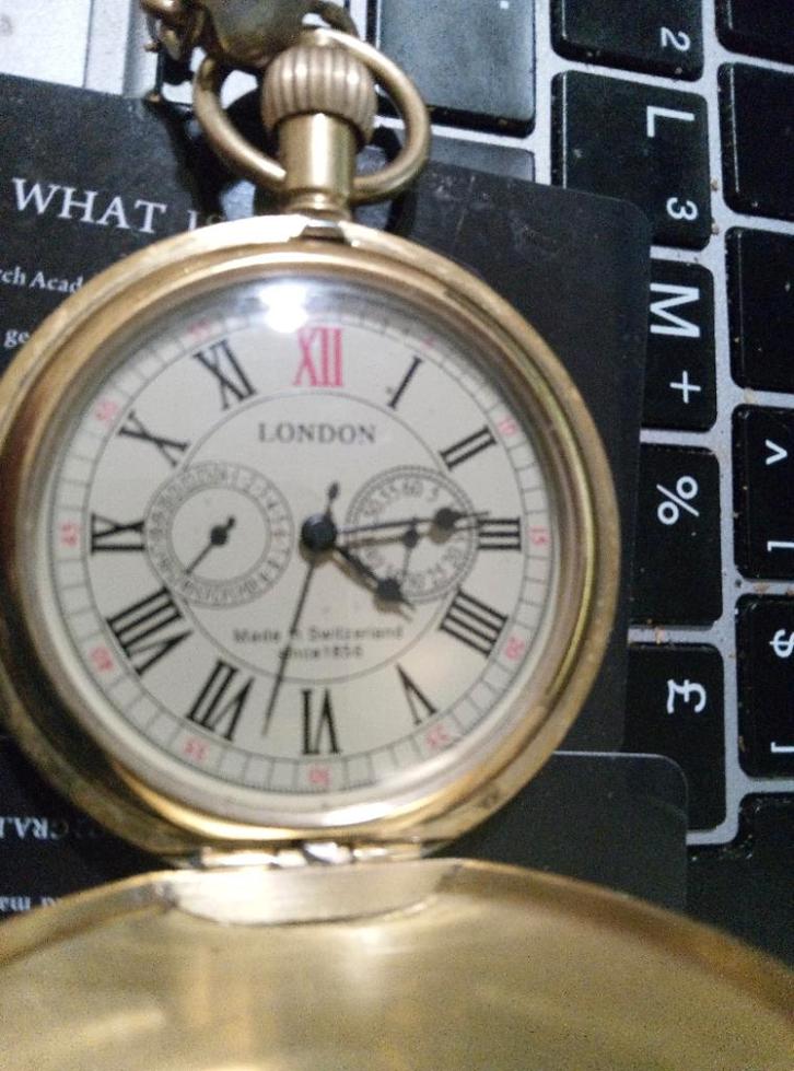 Montre de poche suisse, parfaitement entretenue, , allumée, Bijoux, Sacs & Beauté, Montres | Anciennes | Antiquités, Montre de poche