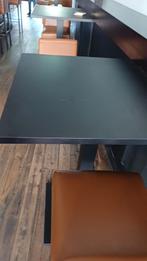 3 zwarte tafels met ijzeren poot 110cm hoog 240 euro, Ophalen, Zo goed als nieuw