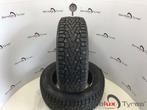 winter spijkerbanden 205/60R16 Pirelli 205/60 R16 205/60/16, Auto-onderdelen, Banden en Velgen, Ophalen, Gebruikt, 16 inch, Band(en)