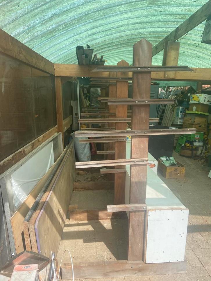 Houten dubbelzijdige draagarmstelling, Doe-het-zelf en Bouw, Overige Doe-Het-Zelf en Bouw, Gebruikt, Ophalen