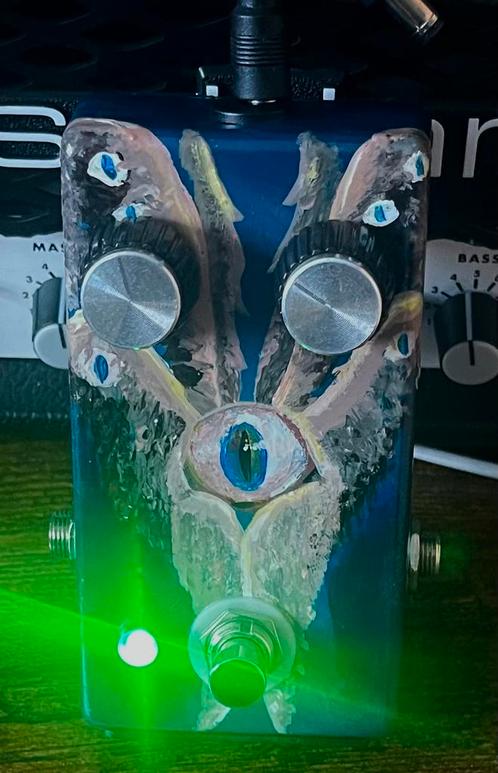 Jordan Bosstone - Fuzz pedal, Muziek en Instrumenten, Effecten, Zo goed als nieuw, Ophalen of Verzenden