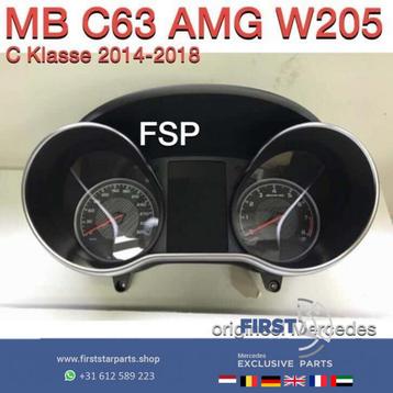 W205 C63 AMG Tellerklok Mercedes C Klasse 2014-2018 / teller disponible aux enchères