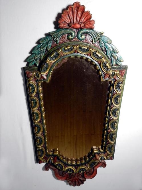 Getinte spiegel met gebeiteld en gekleurd frame, Antiek en Kunst, Antiek | Spiegels, Minder dan 50 cm, Minder dan 100 cm, Ovaal