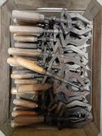 Partij stevige oude kantklemmen – 26 stuks, Doe-het-zelf en Bouw, Werkbanken, Ophalen of Verzenden, Gebruikt