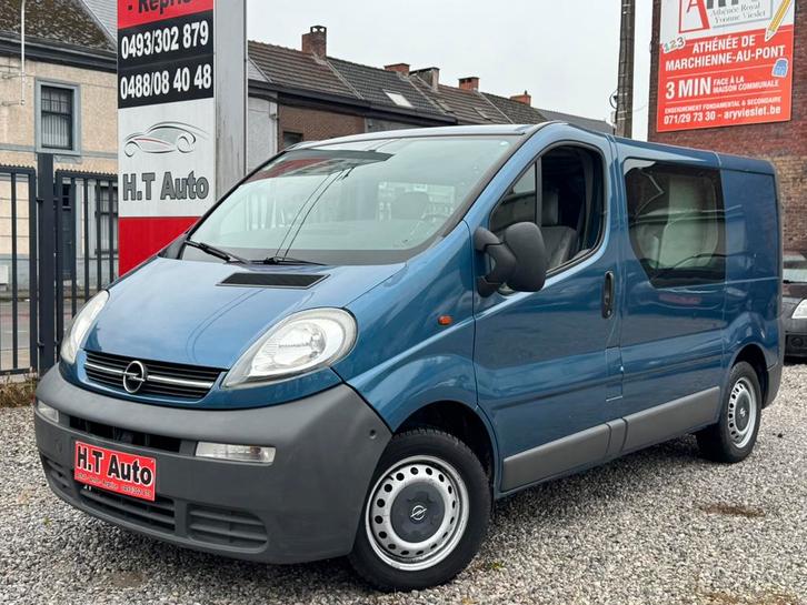 Opel vivaro 1.9 cdti dubbele cabine/airco/5 zitplaatsen!!, Auto's, Bestelwagens en Lichte vracht, Bedrijf, Te koop, ABS, Adaptieve lichten
