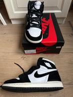 Air Jordan 1 retro high OG Twist (Panda), Kleding | Dames, Jordan, Sneakers, Ophalen of Verzenden, Wit