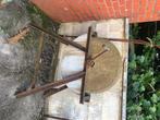 Meule à vendre, Antiek en Kunst, Antiek | Gereedschap en Instrumenten, Ophalen