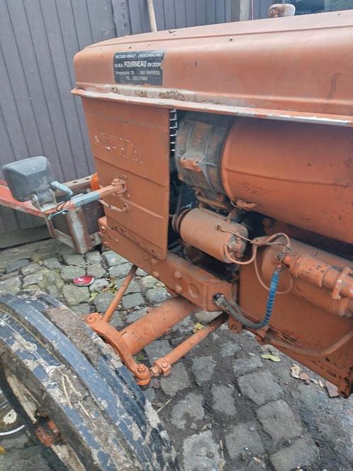 Renault tractor, Zakelijke goederen, Landbouw | Tractoren, Renault, Ophalen of Verzenden