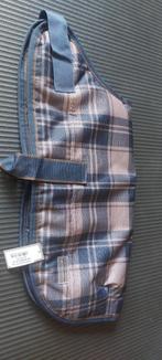 Geruit hondenjasje, Dieren en Toebehoren, Hondenkleding, Ophalen of Verzenden, Nieuw, Hondenjas