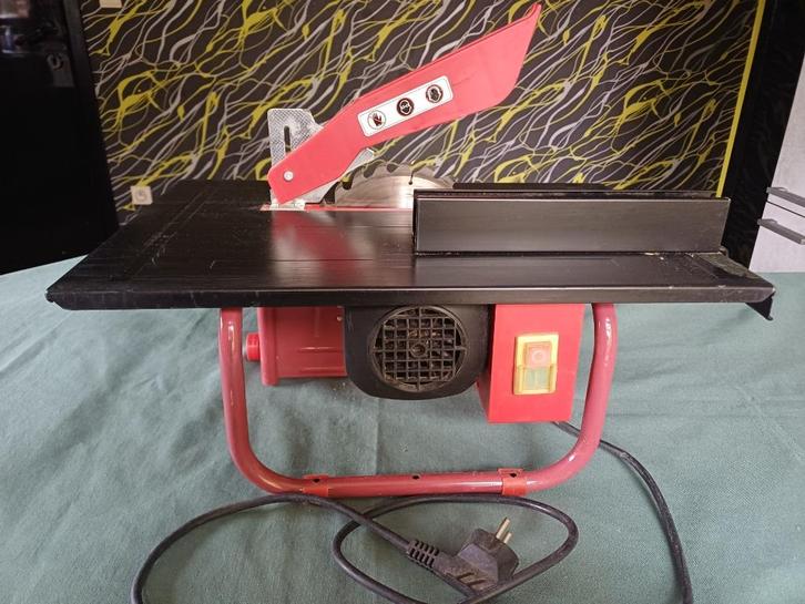 Cirkelzaag  tafelmodel, Doe-het-zelf en Bouw, Gereedschap | Zaagmachines, Zo goed als nieuw, Cirkelzaag, 600 tot 1200 watt, 30 tot 70 mm
