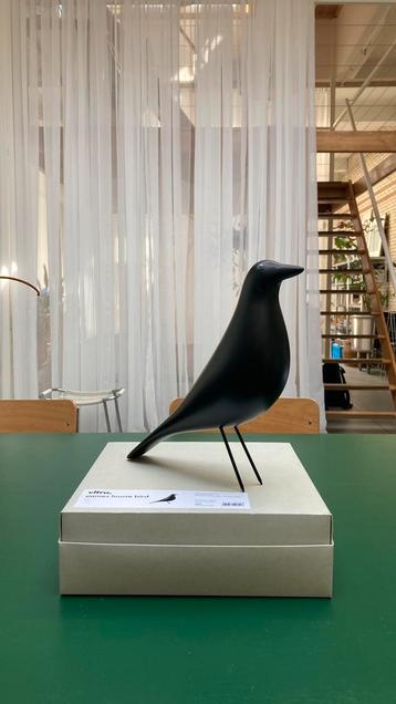 Oiseau de maison Vitra Eames, Antiquités & Art, Art | Objets design, Enlèvement ou Envoi
