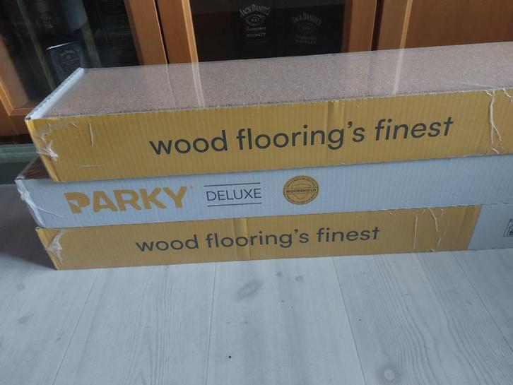 Parket Parky Premium Deluxe +, Doe-het-zelf en Bouw, Vloerdelen en Plavuizen, Nieuw, Parket, Hout, 150 cm of meer, 10 tot 30 cm