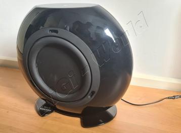 KEF HTB2SE subwoofer  beschikbaar voor biedingen