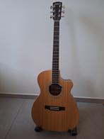 Larrivée OMV-03, Muziek en Instrumenten, Ophalen, Gebruikt, Met koffer