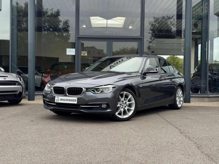 BMW 3 Serie 318 iA berline / CAM / MEM SEAT / BLINDSPOT / HU, Auto's, BMW, Bedrijf, Te koop, 3 Reeks, Achteruitrijcamera, Airbags