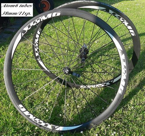 ATOM 6 carbon tubewielen (38 mm.) in topstaat., Fietsen en Brommers, Fietsonderdelen, Zo goed als nieuw, Racefiets, Wiel, Ophalen