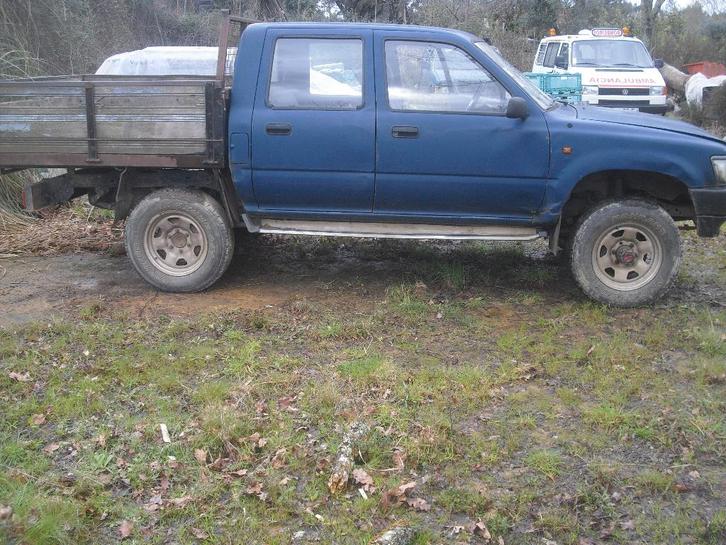 Toyota Hilux 4wd met dubbel cabine 5 zitplaatsen uit 1996, Auto's, Toyota, Particulier, Hilux, 4x4, Diesel, SUV of Terreinwagen