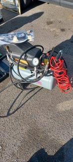 COMPRESSOR COMPLEET MET ACCESSOIRES, Doe-het-zelf en Bouw, Compressors, Ophalen, 6 tot 10 bar, Zo goed als nieuw, 25 tot 100 liter