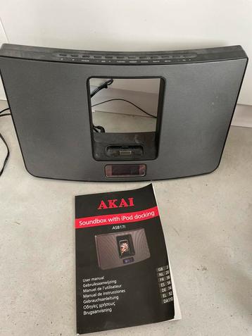 Soundbox & docking station AKAI beschikbaar voor biedingen