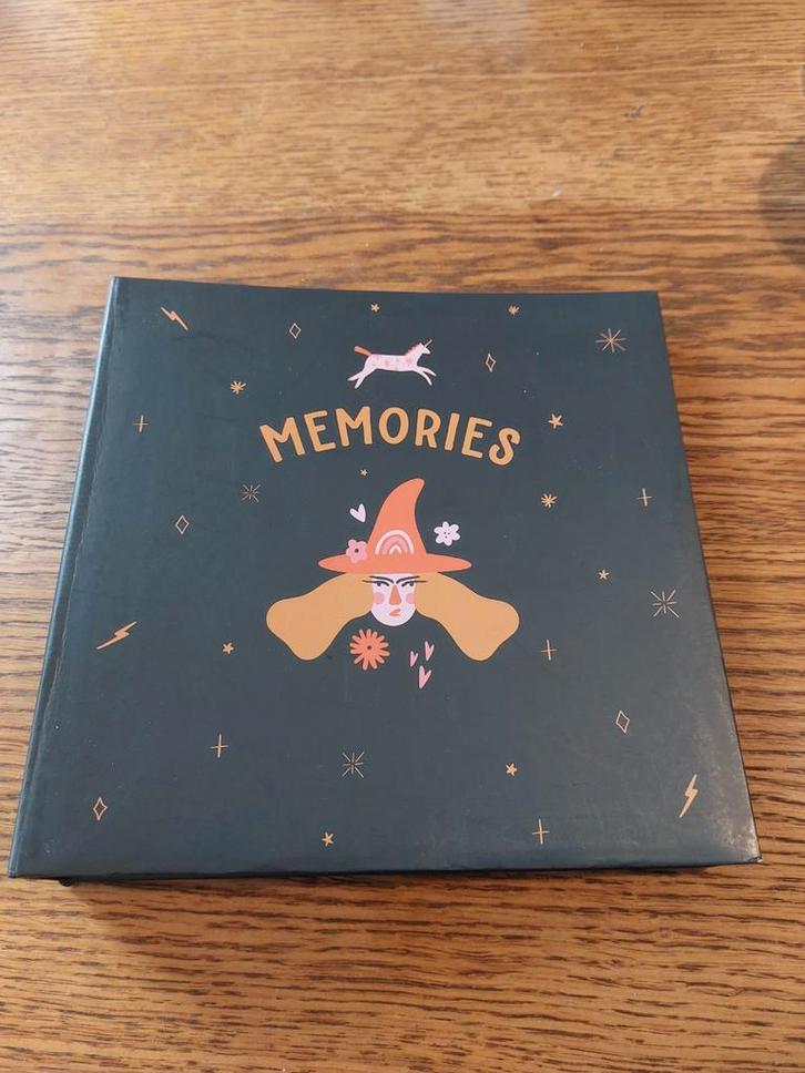 Geheugenalbum/fotoboek — Erik, Audio, Tv en Foto, Fotoalbums en Accessoires, Zo goed als nieuw, Fotoalbum, Ophalen of Verzenden