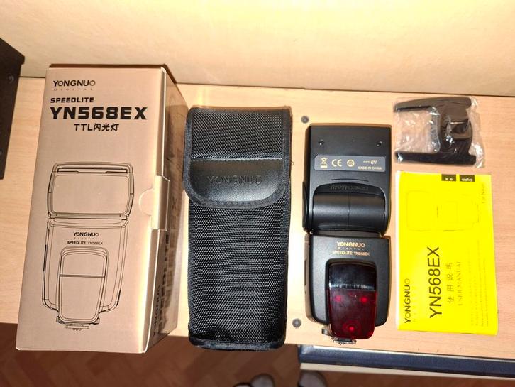 Yongnuo YN568EX., Audio, Tv en Foto, Foto | Flitsers, Zo goed als nieuw, Nikon, Ophalen of Verzenden