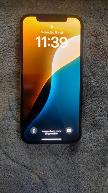Iphone 12 | 64GB | 84% beschikbaar voor biedingen