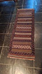 Afgaans handgeweven tapijt, Enlèvement