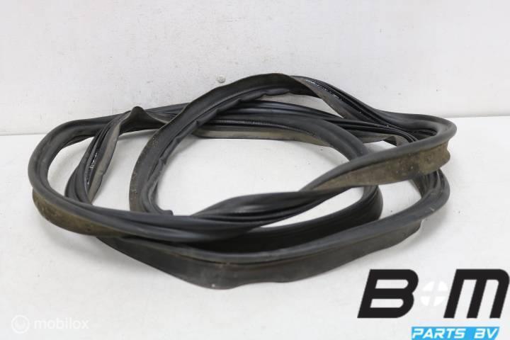 Achterkleprubber Audi A4 8K 8K9827705F, Auto-onderdelen, Interieur en Bekleding, Gebruikt