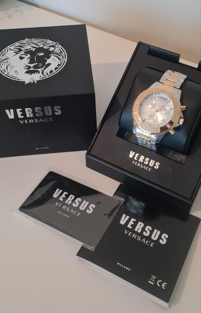 Montre Versace pour homme - NOUVEAUTÉ, Bijoux, Sacs & Beauté, Montres | Hommes, Neuf, Enlèvement ou Envoi