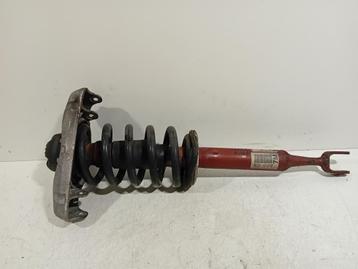 VEERPOOT RECHTS VOOR Audi A4 Avant (B7) (8E0413031CN) beschikbaar voor biedingen