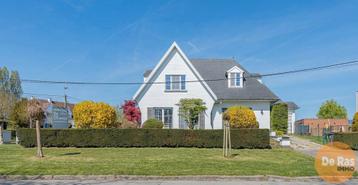 Huis te koop in Herzele, 5 slpks, 255 m², 409 kWh/m²/an, 5 pièces, Maison individuelle