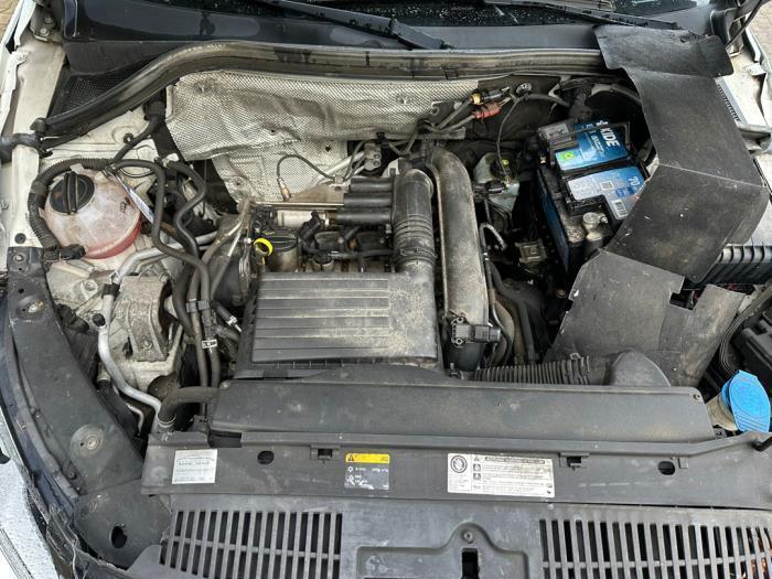 Motor van een Volkswagen Tiguan, Auto-onderdelen, Motor en Toebehoren, Volkswagen, Gebruikt, 3 maanden garantie, Ophalen of Verzenden