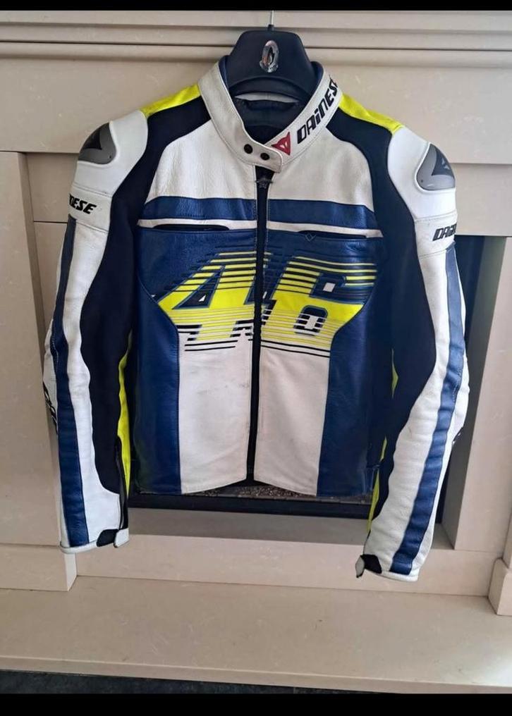 Dainese VR46 D1 White Leather Jacket ( Maat 54 ), Motoren, Kleding | Motorkleding, Ophalen