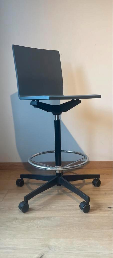‘Maarten Van Severen’ bureaustoel van Vitra, Huis en Inrichting, Bureaustoelen, Zo goed als nieuw, Bureaustoel, Grijs, Ergonomisch