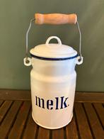 Wit Emaille melkbus met hengsel. Met opschrift ''Melk'', Antiek en Kunst, Ophalen of Verzenden
