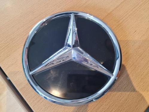 Embleem van een Mercedes C-Klasse, Auto-onderdelen, Carrosserie, Mercedes-Benz, Nieuw, 3 maanden garantie, Ophalen of Verzenden