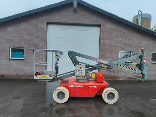 Manitou Maniacces 120 AE nacelle, Articles professionnels, Machines & Construction | Ascenseurs, Échafaudages & Échelles, Enlèvement ou Envoi