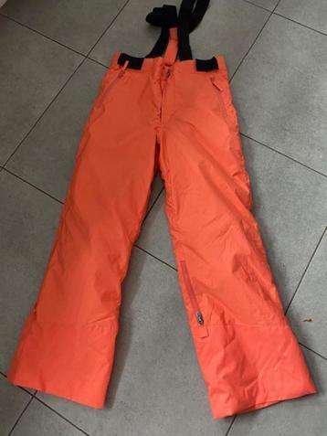 oranje skibroek maat 12 - 14 jaar Nieuwstaat beschikbaar voor biedingen