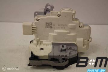 Portierslot LA (bestuurderskant) Audi A6 4G Avant 4G0839015 beschikbaar voor biedingen