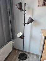 Lampadaire Ikea avec 3 spots, Maison & Meubles, Lampes | Lampadaires, Enlèvement, Comme neuf